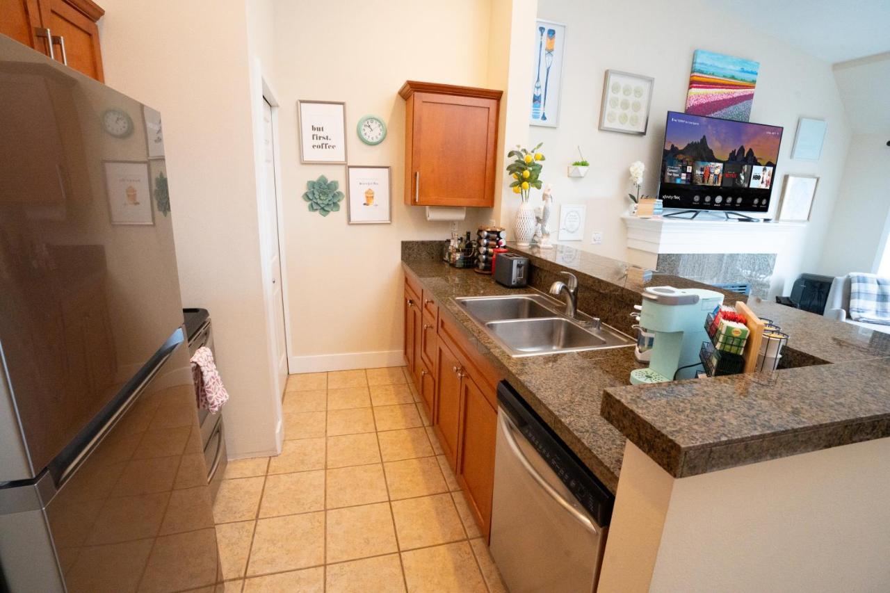 Top Floor Water View Oasis Near Space Needle & Cruise Seattle Exterior foto